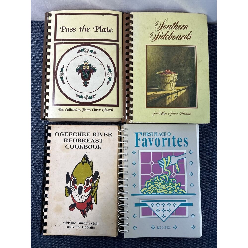 Lot of 4 Vintage Southern Club And Church Cookbooks With Loose Recipe Cards